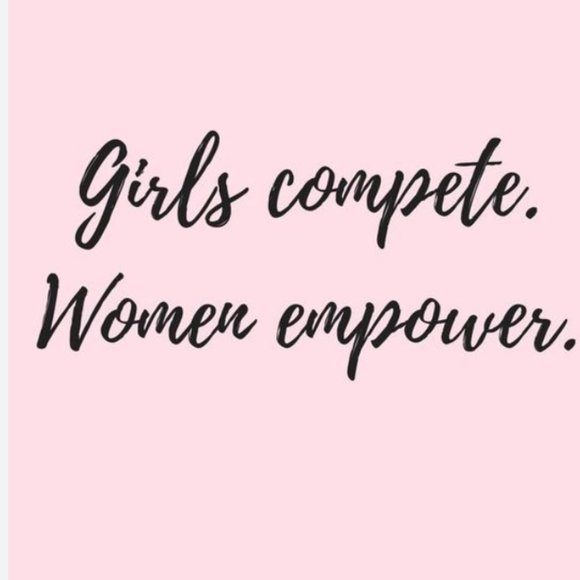 Meet your Posher, Naya - Picture 1 of 6